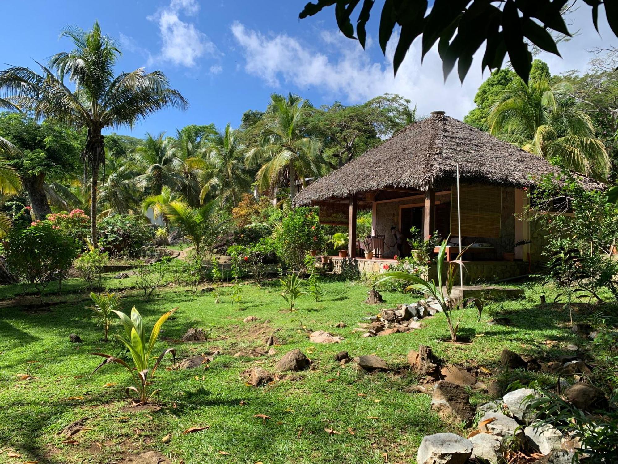 Les Jardins D'Ankify Bed & Breakfast Andimaka ภายนอก รูปภาพ