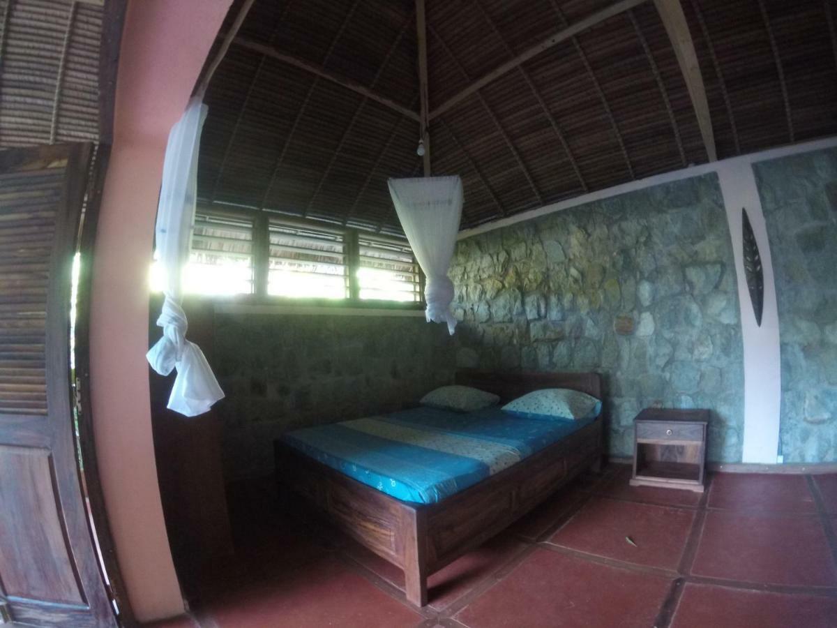 Les Jardins D'Ankify Bed & Breakfast Andimaka ภายนอก รูปภาพ